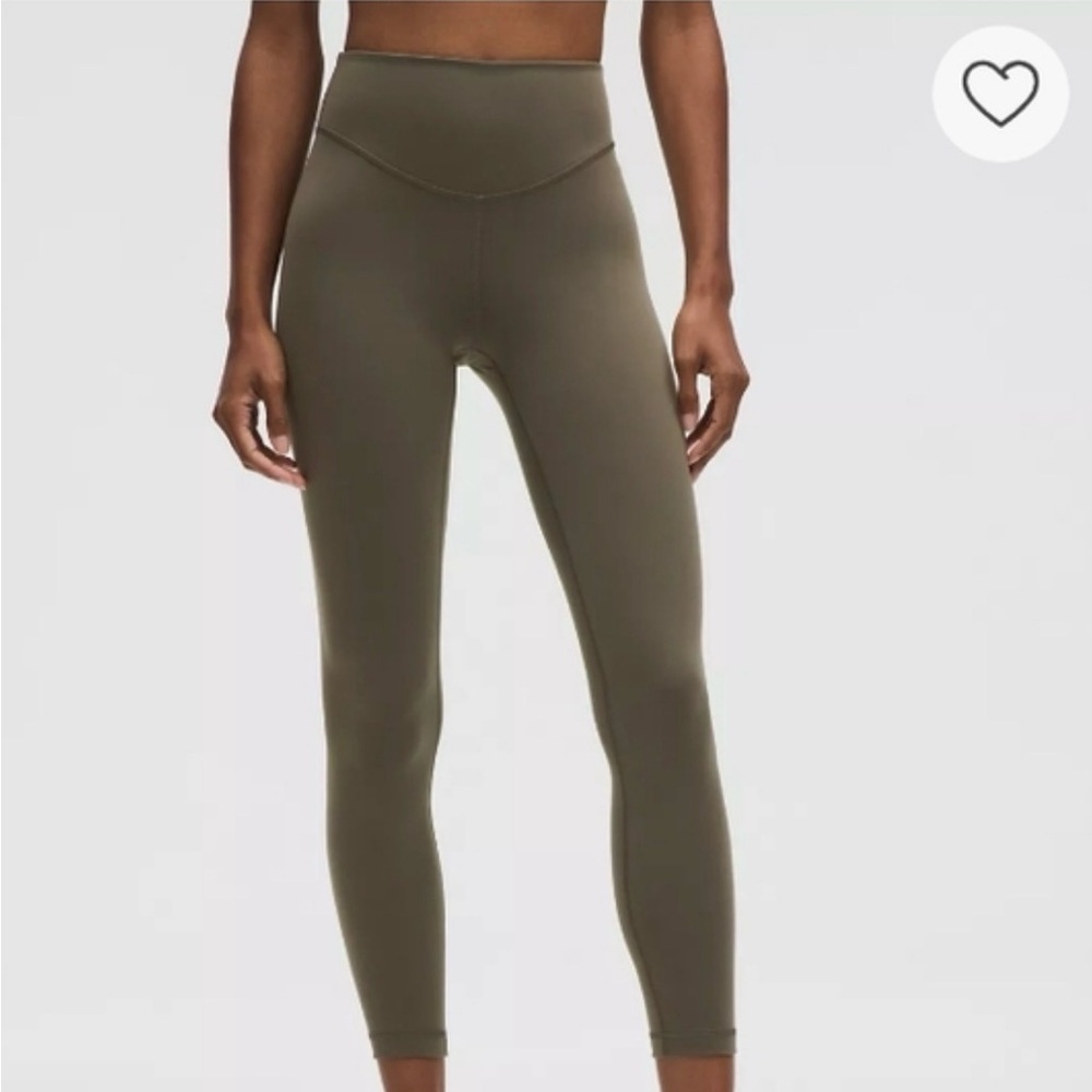 Lululemon Wunder Under SmoothCover HR Tight 28”